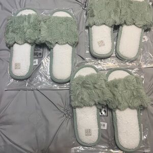 NIB - Fuzzy Green & White Slippers - 3 Sizes - NEVER Worn!!!